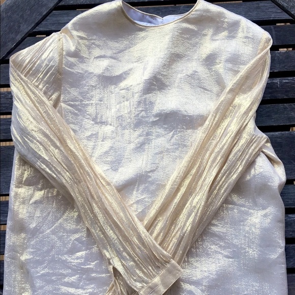 Vintage gold shimmery button up size 10 - Picture 2 of 4